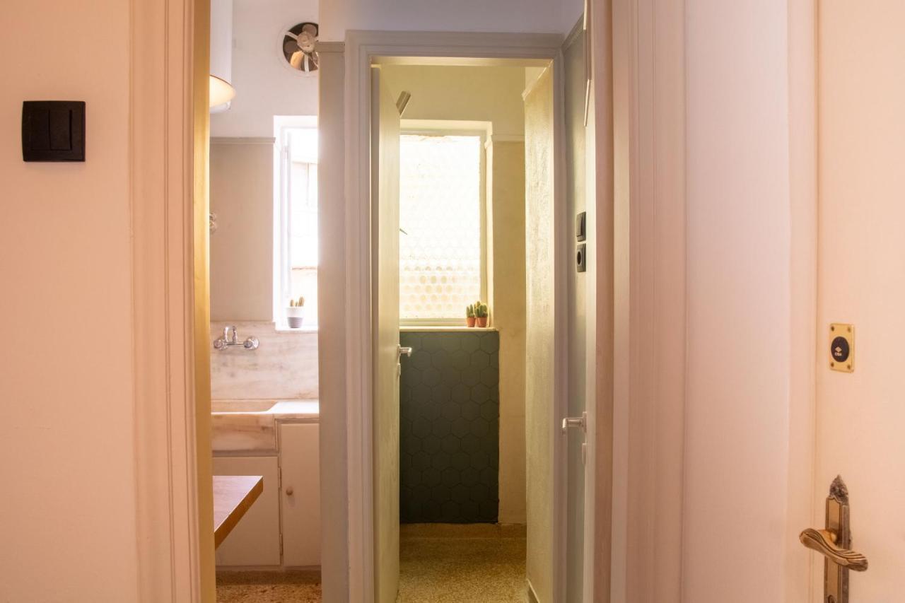 Mosaics Central Studio Apartm With Acropolis View Athens Ngoại thất bức ảnh