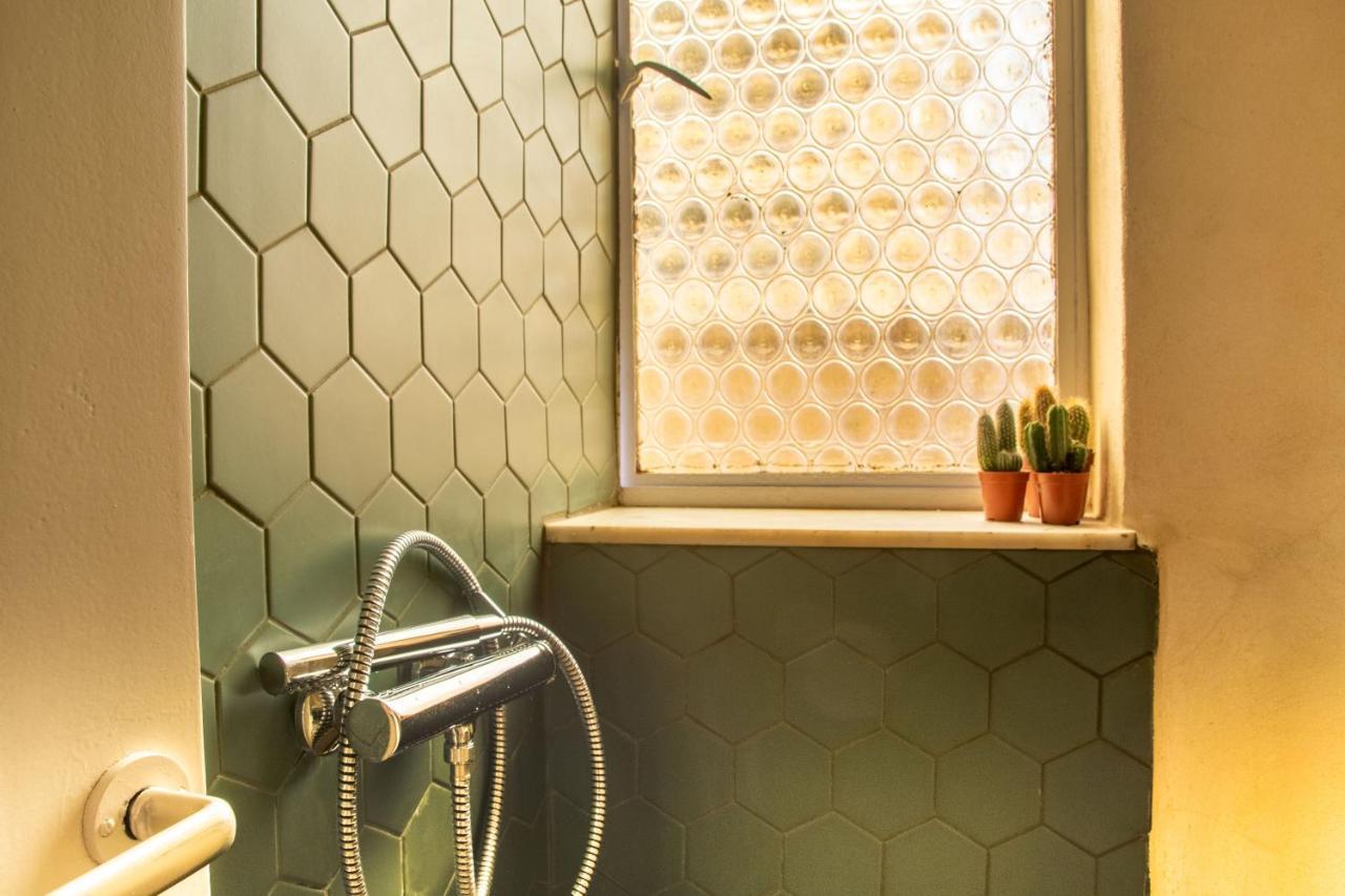 Mosaics Central Studio Apartm With Acropolis View Athens Ngoại thất bức ảnh